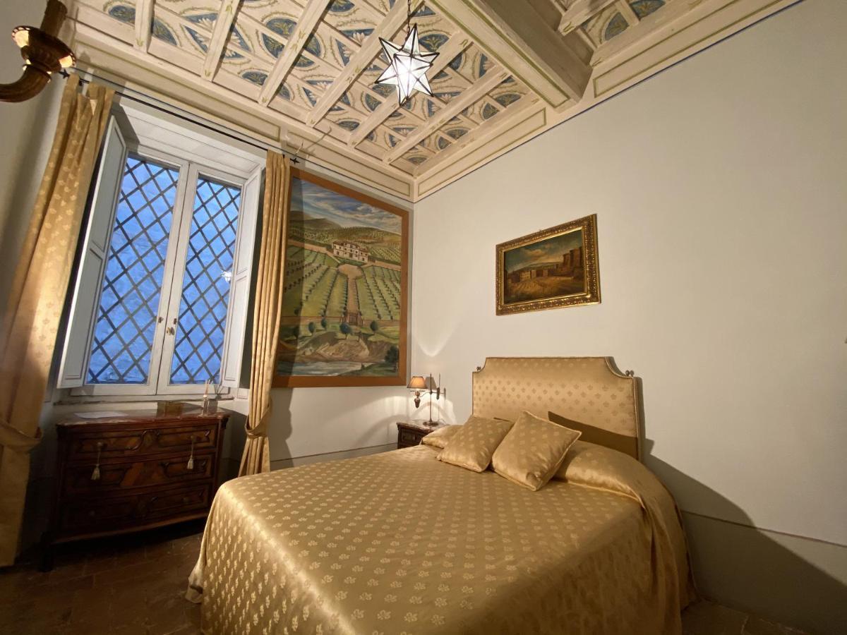 Отель Vesconte Residenza D'Epoca Dal 1533 Больсена Экстерьер фото