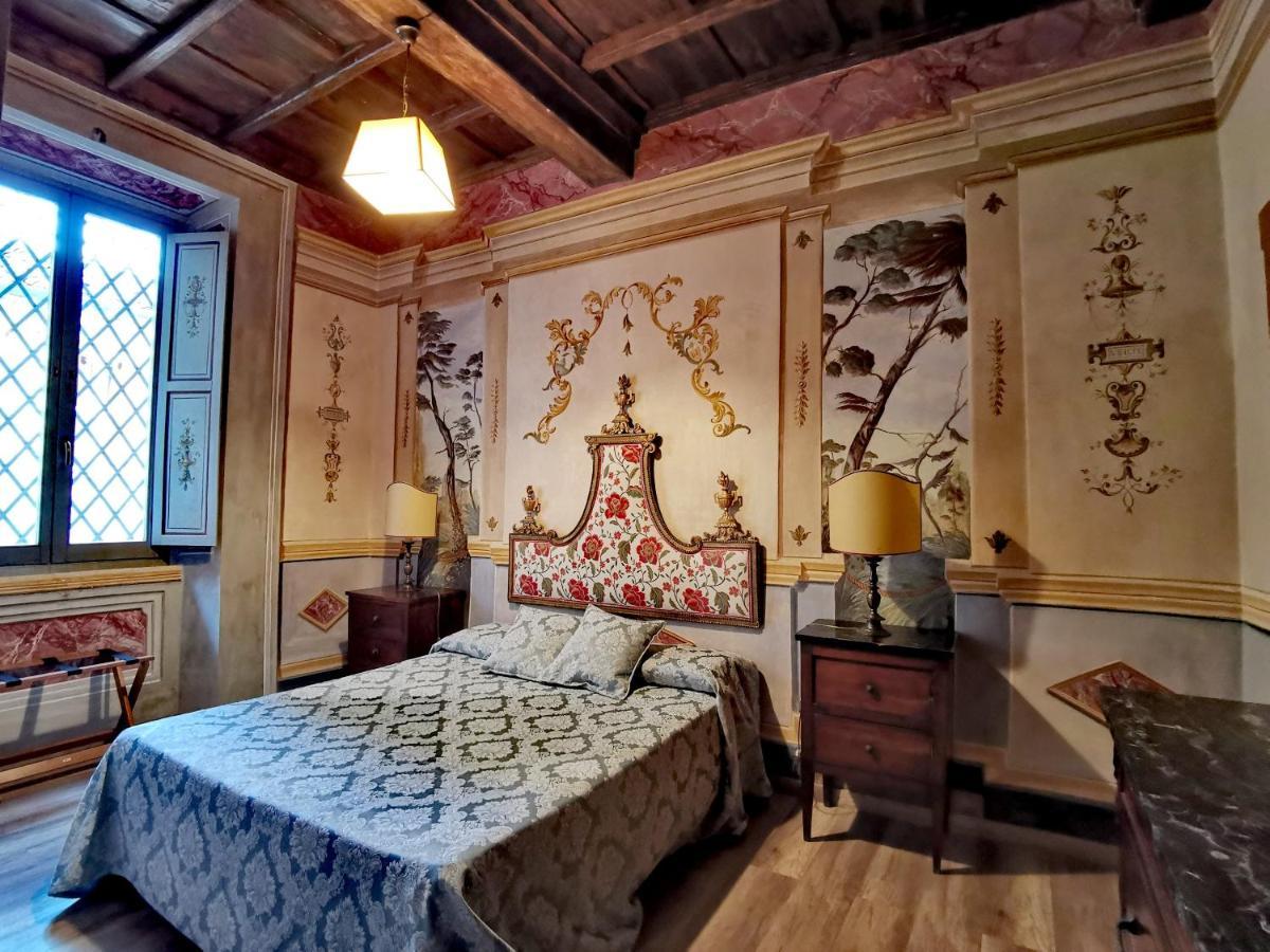 Отель Vesconte Residenza D'Epoca Dal 1533 Больсена Экстерьер фото