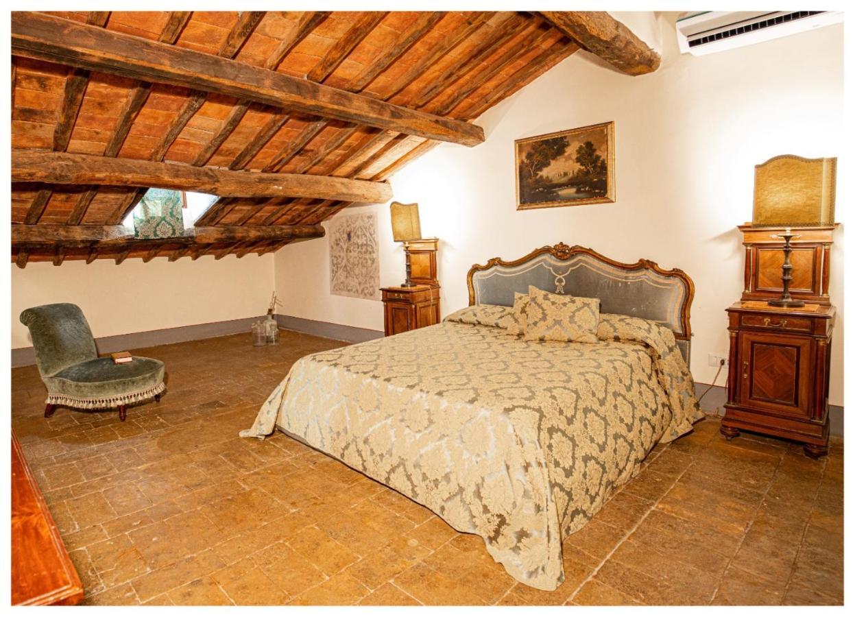 Отель Vesconte Residenza D'Epoca Dal 1533 Больсена Экстерьер фото