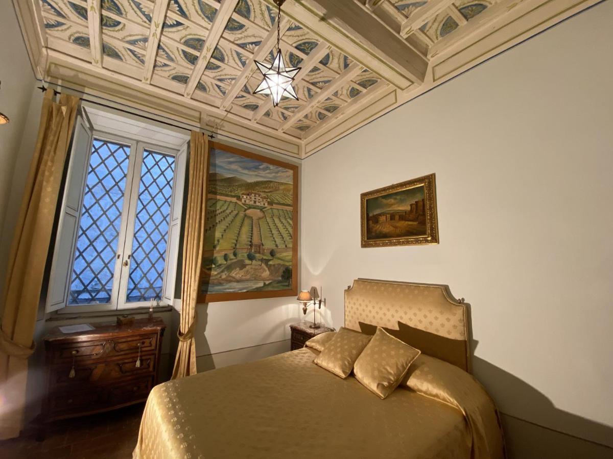 Отель Vesconte Residenza D'Epoca Dal 1533 Больсена Экстерьер фото