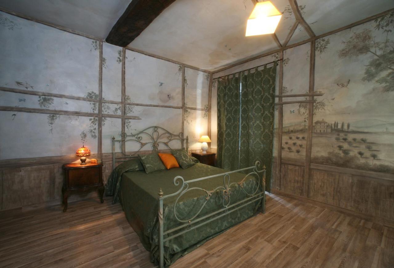 Отель Vesconte Residenza D'Epoca Dal 1533 Больсена Экстерьер фото