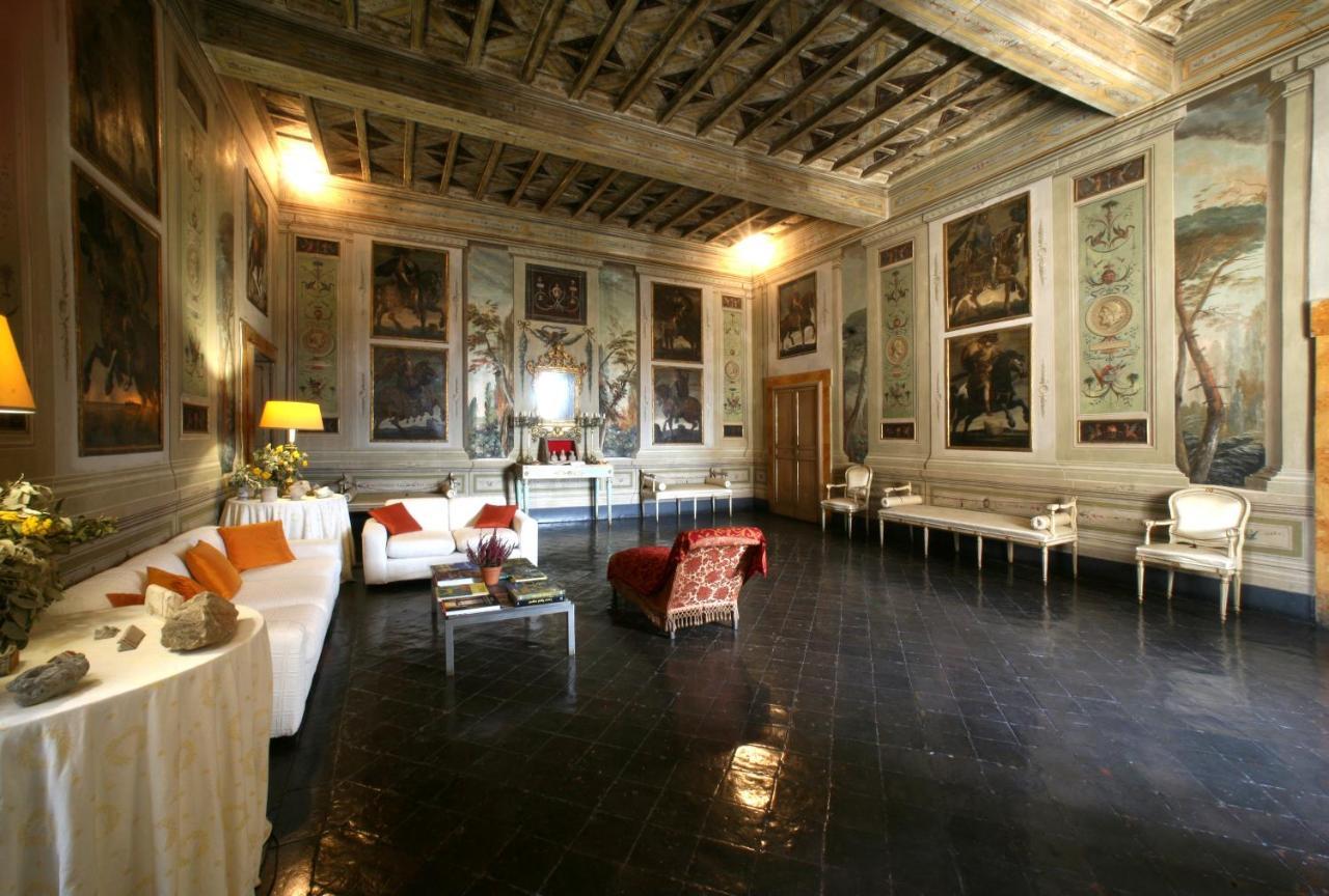 Отель Vesconte Residenza D'Epoca Dal 1533 Больсена Экстерьер фото